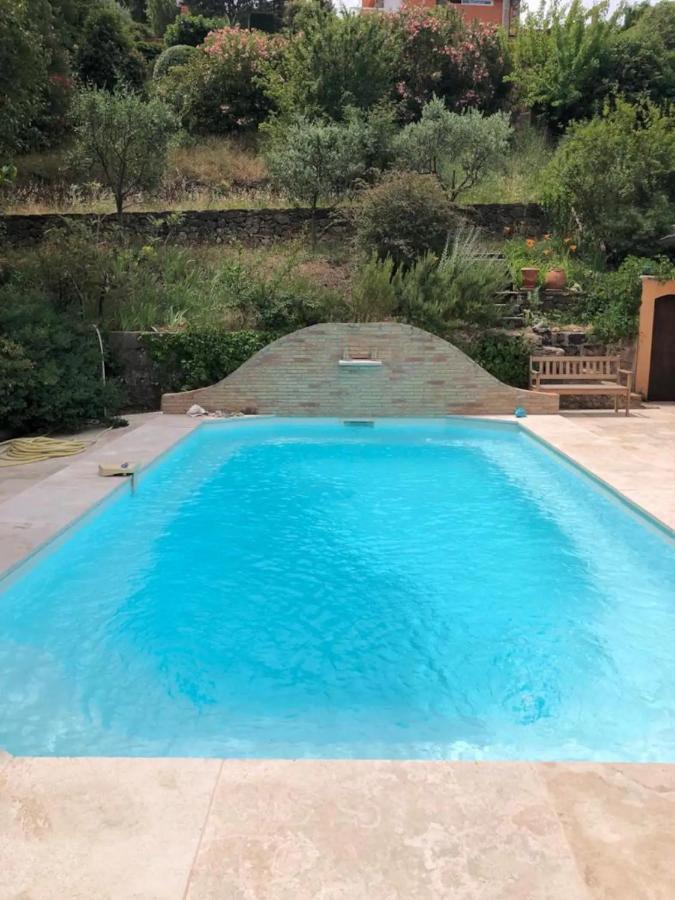 Agreable Chambre D'Hotes Avec Piscine Bed & Breakfast Le Beausset Dış mekan fotoğraf